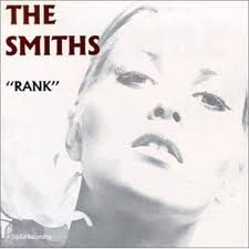 The SmithsのRankを聞くと、ヘッドホンをしてるのを忘れて「ハロォーー！」って言ってしまうよ